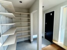 光が差し込む明るい家🏠